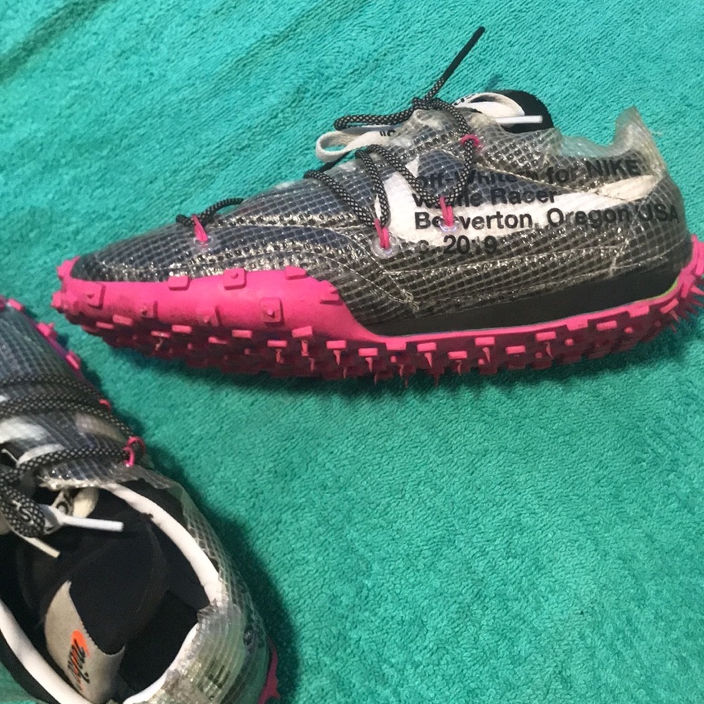 Off white Nike size 7.5 gently used